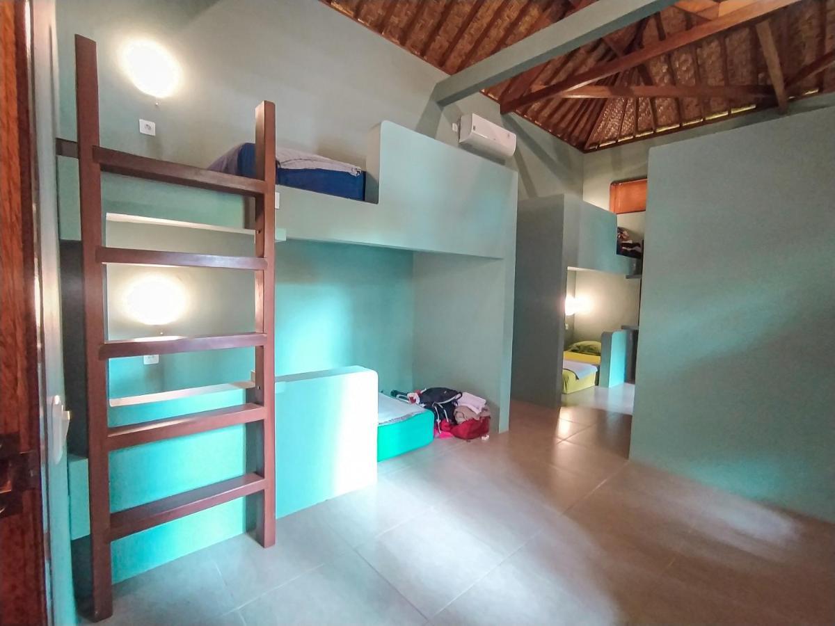 Bed in 8-Bed Mixed Dormitory Room